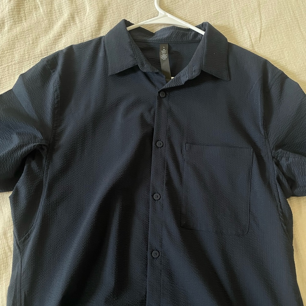 Lululemon Collared Shirt | Never Worn